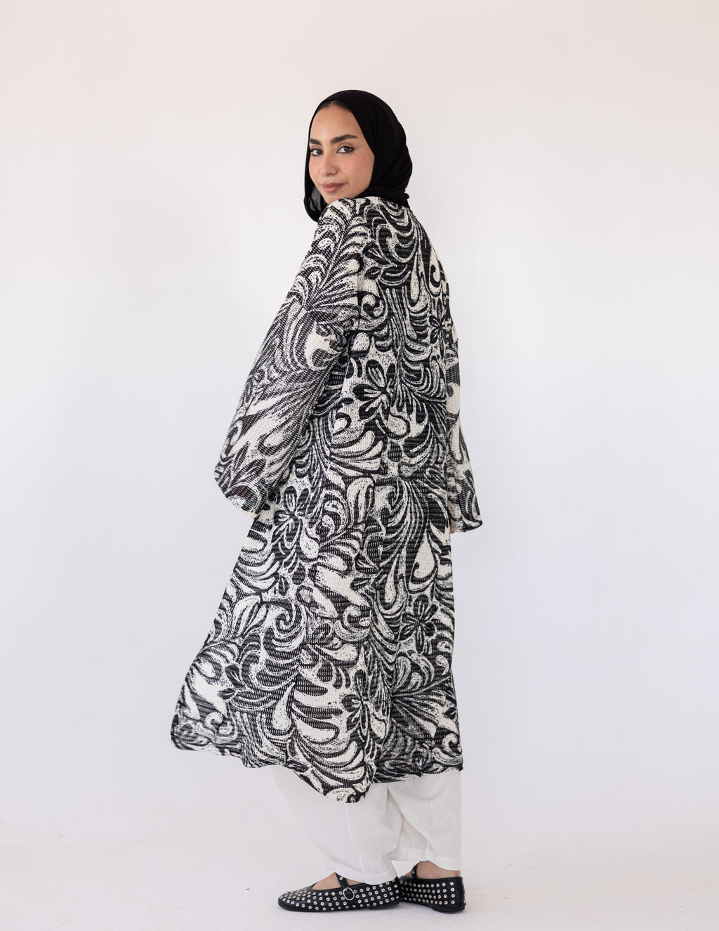 Coral Reef Cardigan — Black