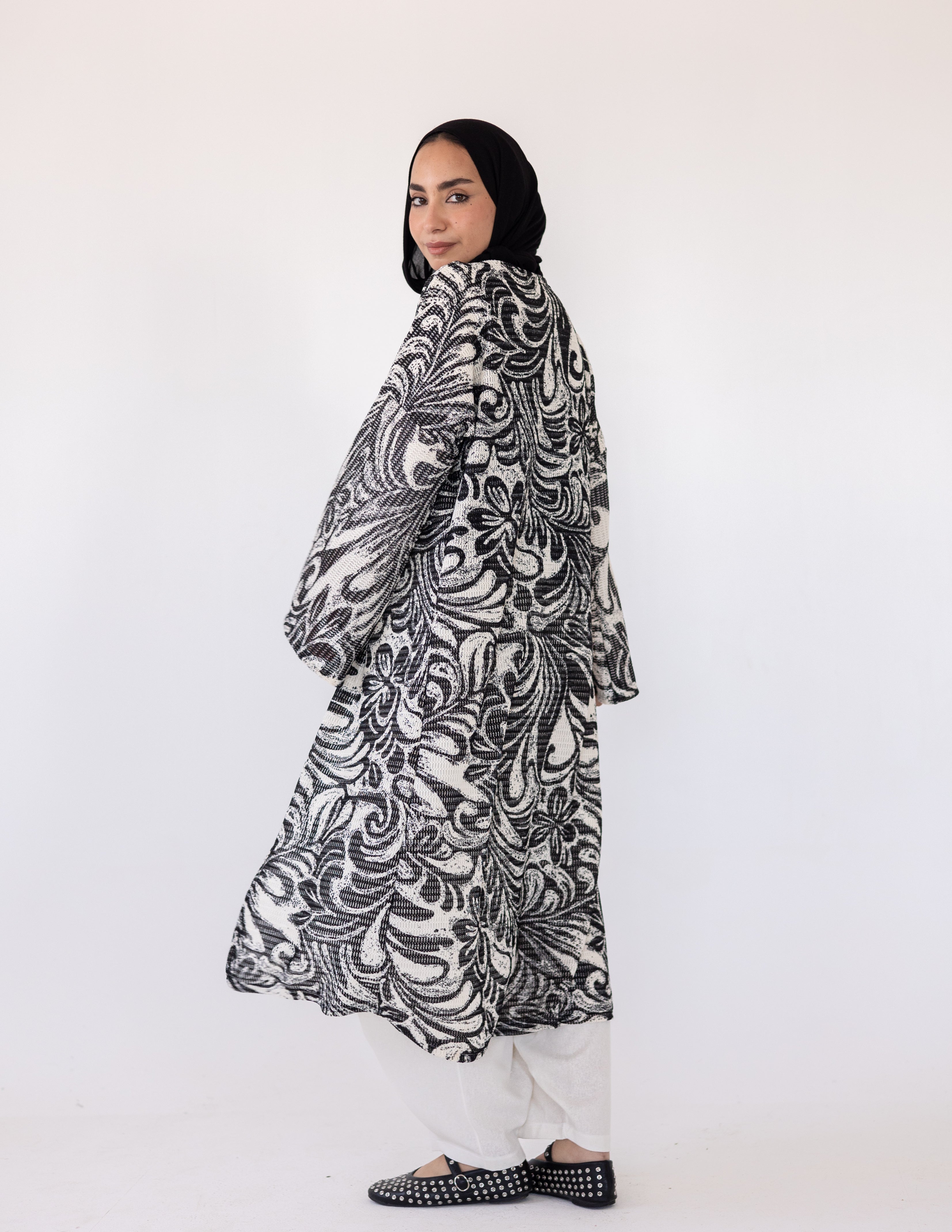 Coral Reef Cardigan — Black
