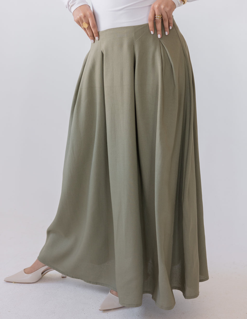Darts Skirt — Olive
