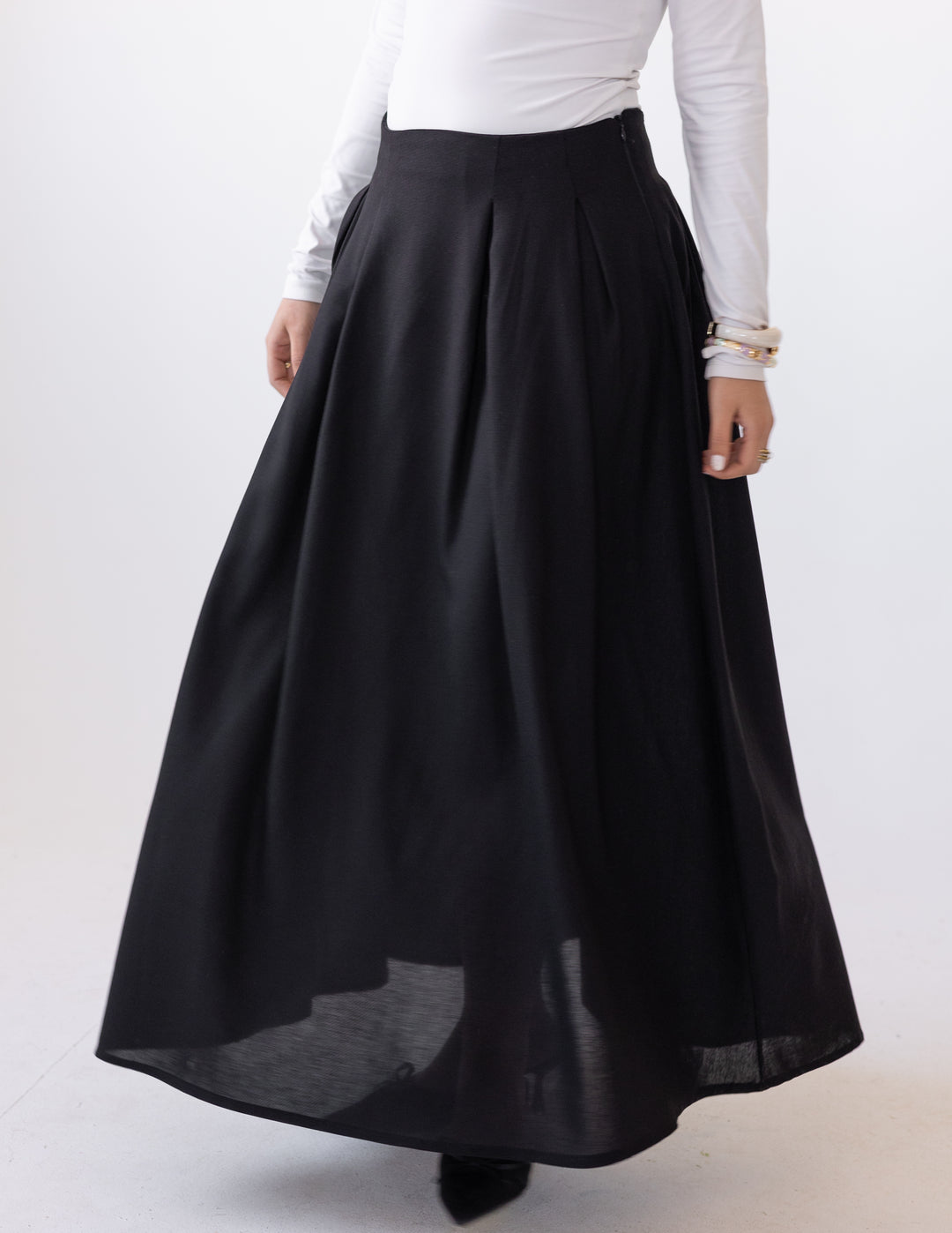 Darts Skirt — Black