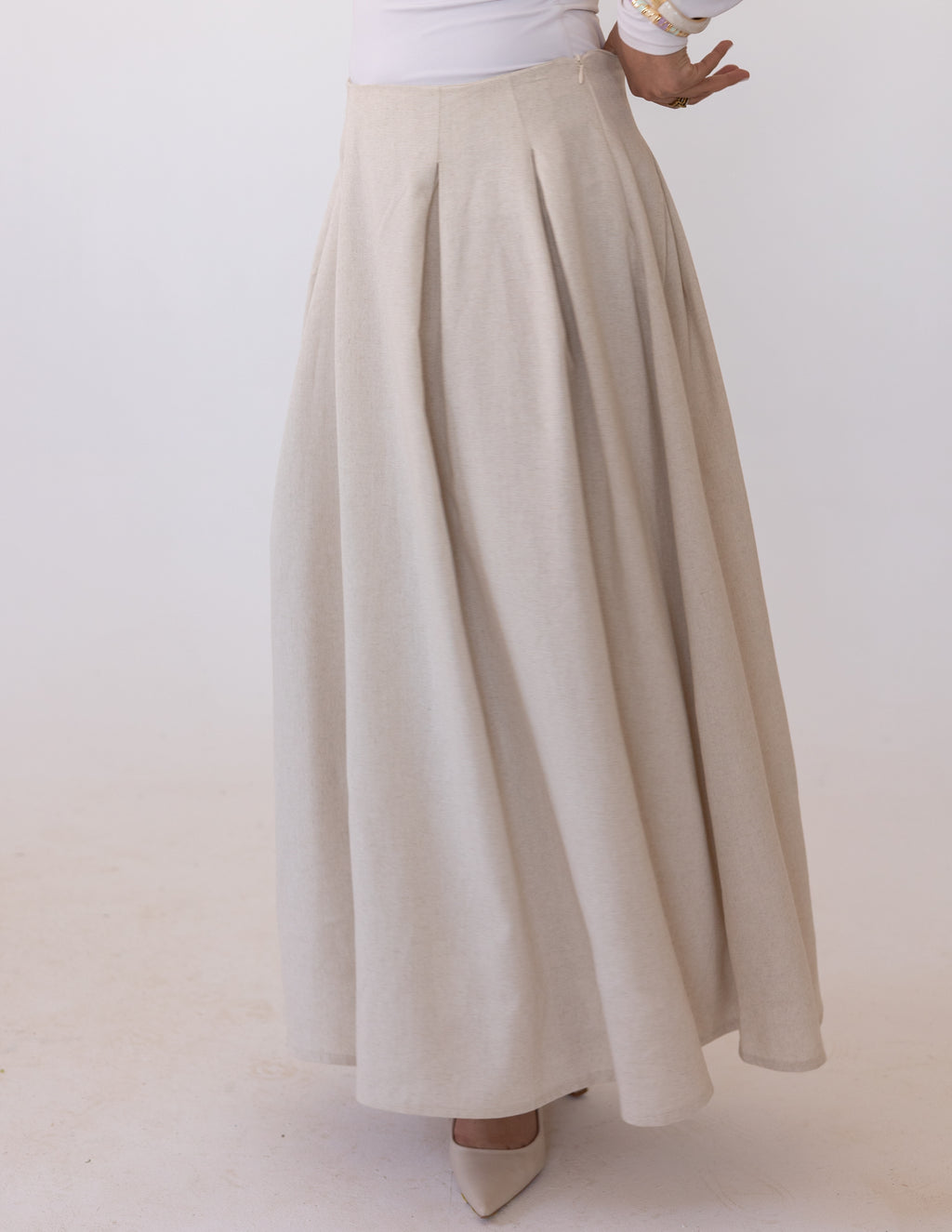 Darts Skirt — Beige