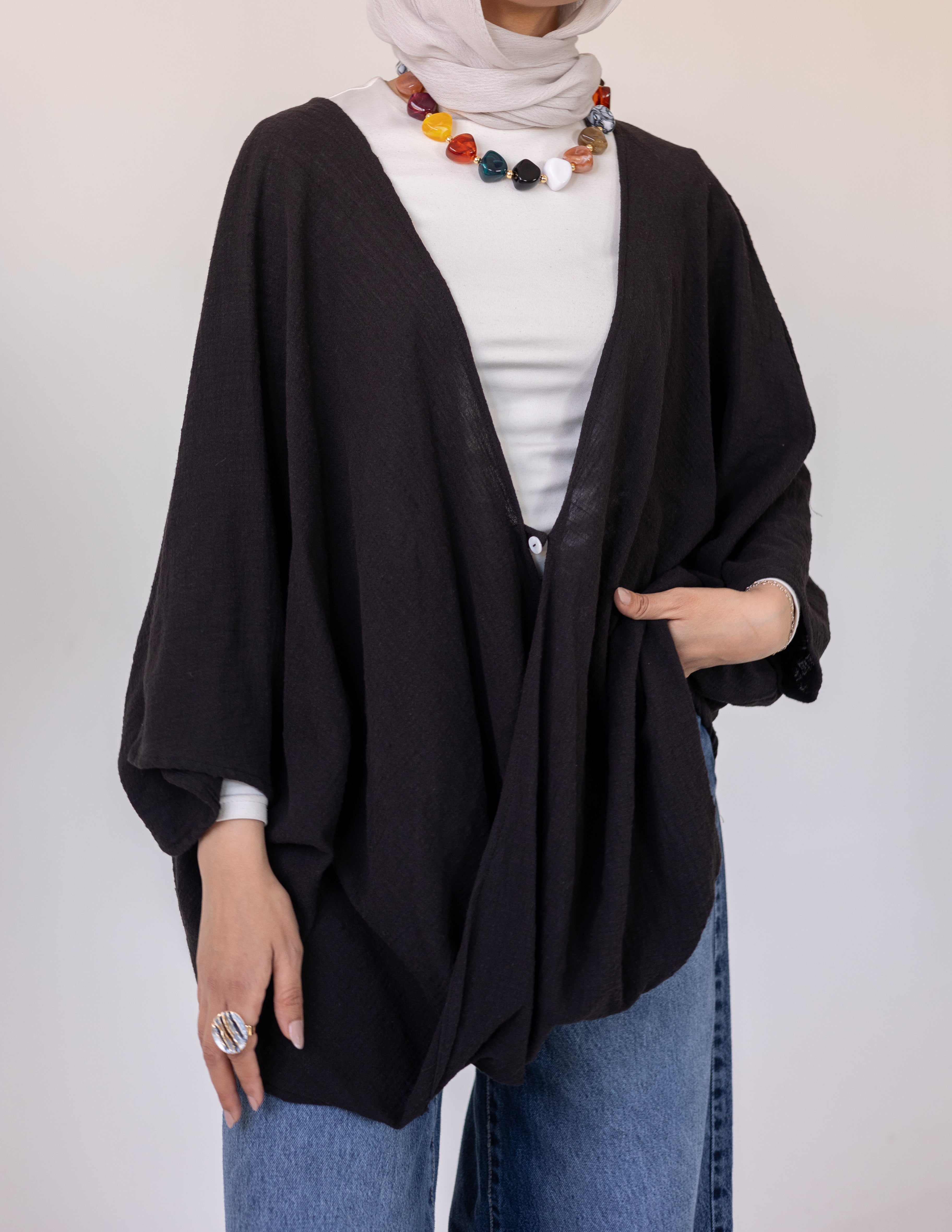 Qurwazih Top In Black