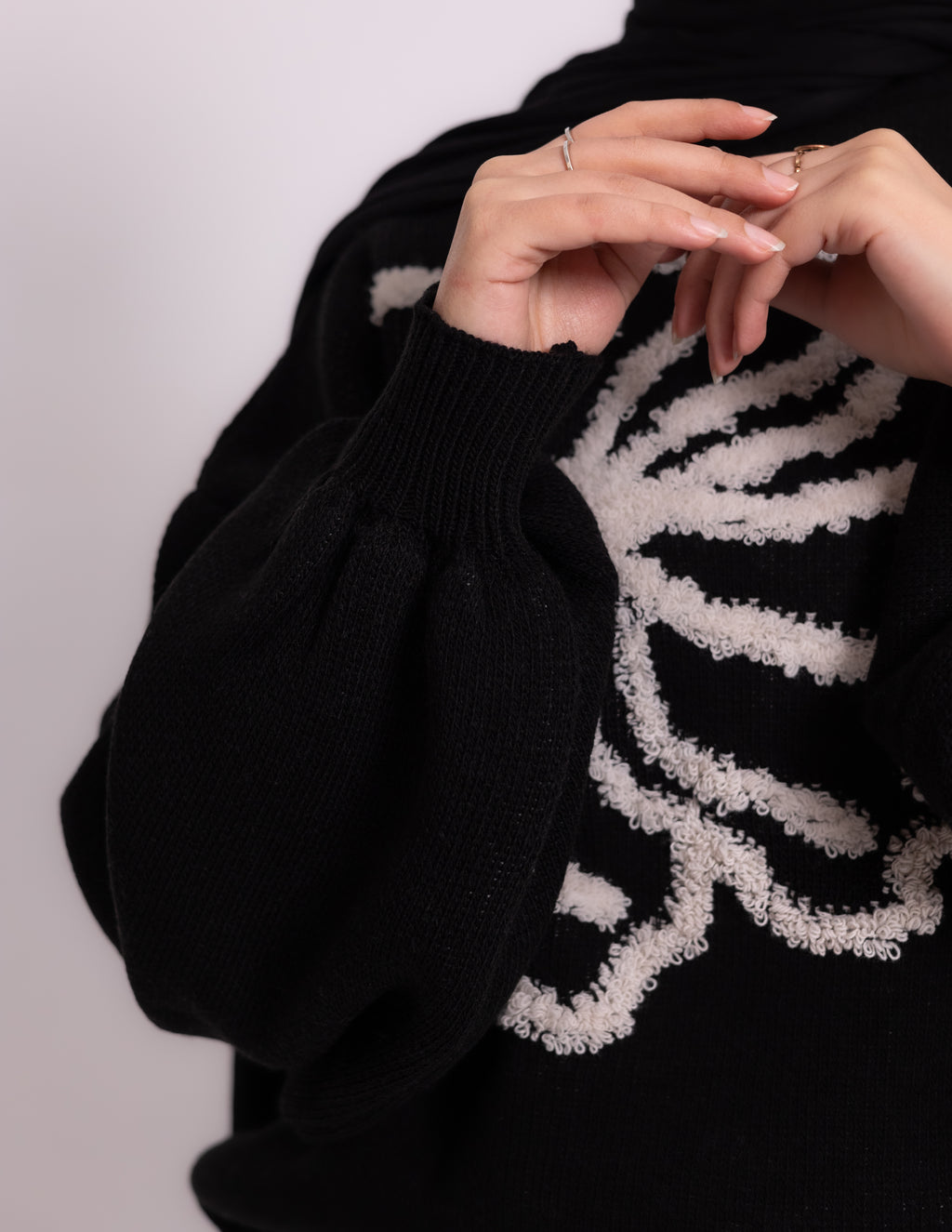 Fleur Knyt Pullover — Black