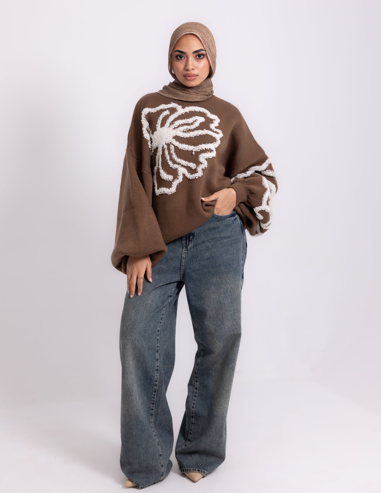 Fleur Knyt Pullover — Brown