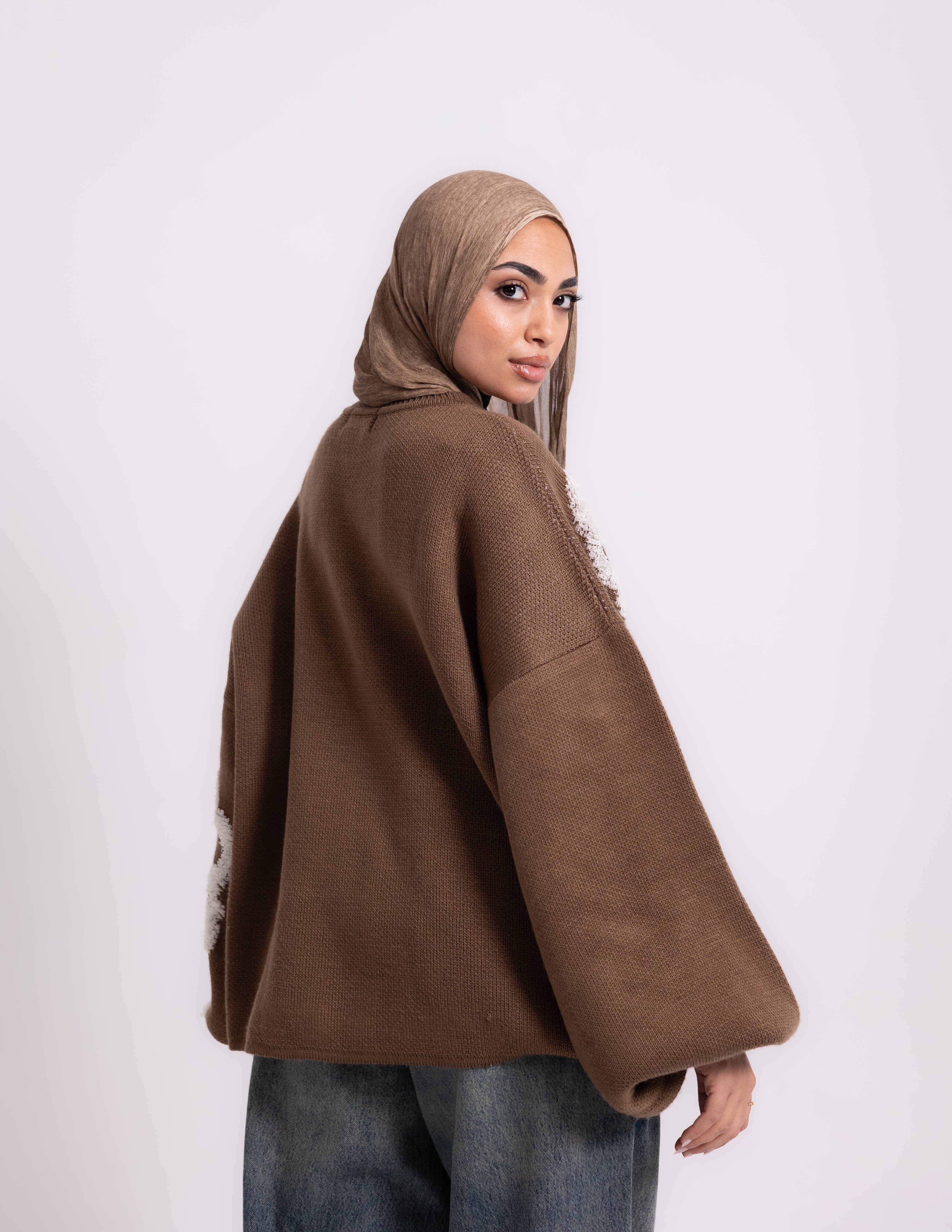 Fleur Knyt Pullover — Brown