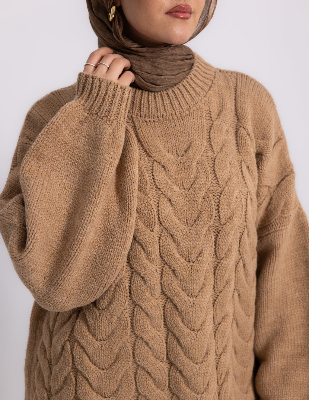 Braided Knyt Pullover — Camel