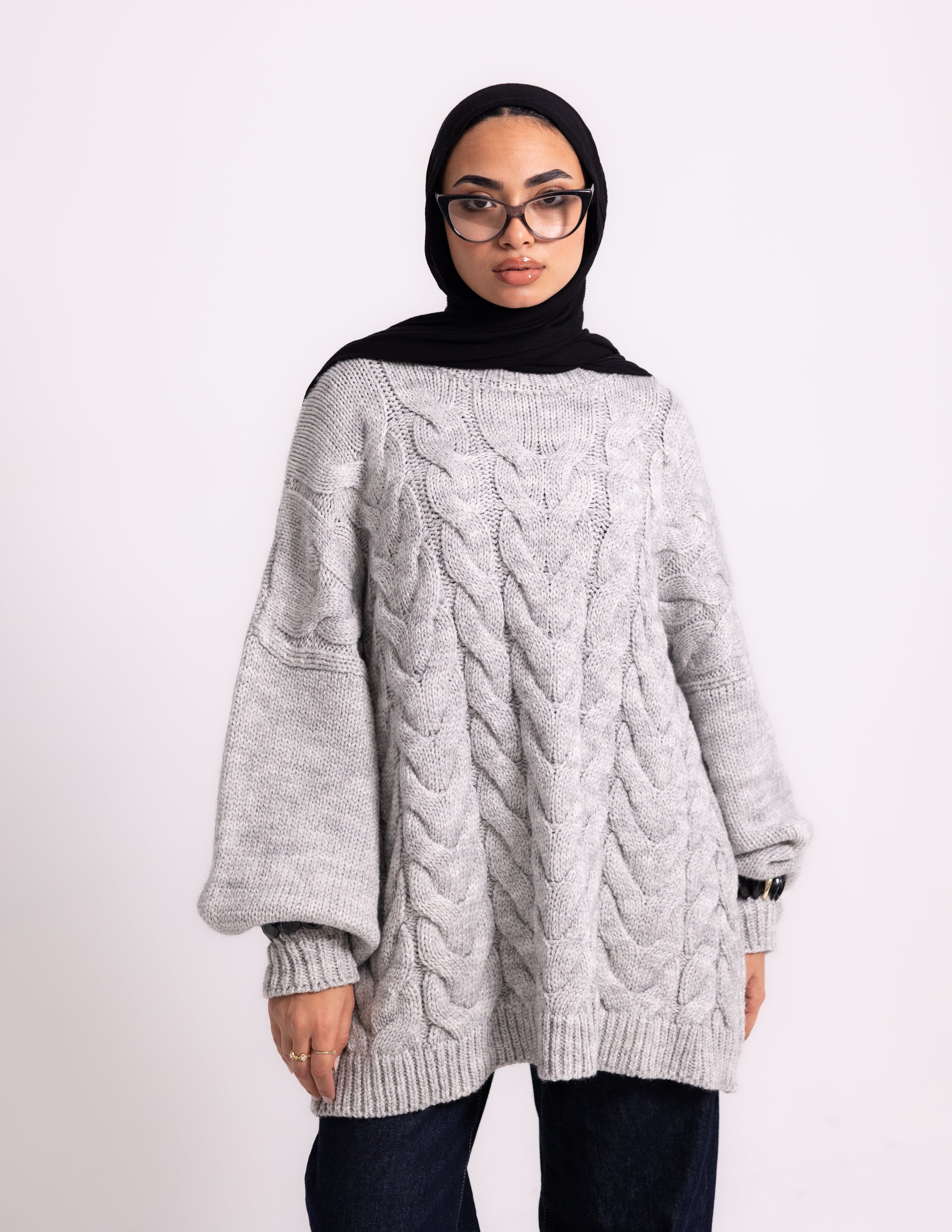 Braided Knyt Pullover — Light Grey